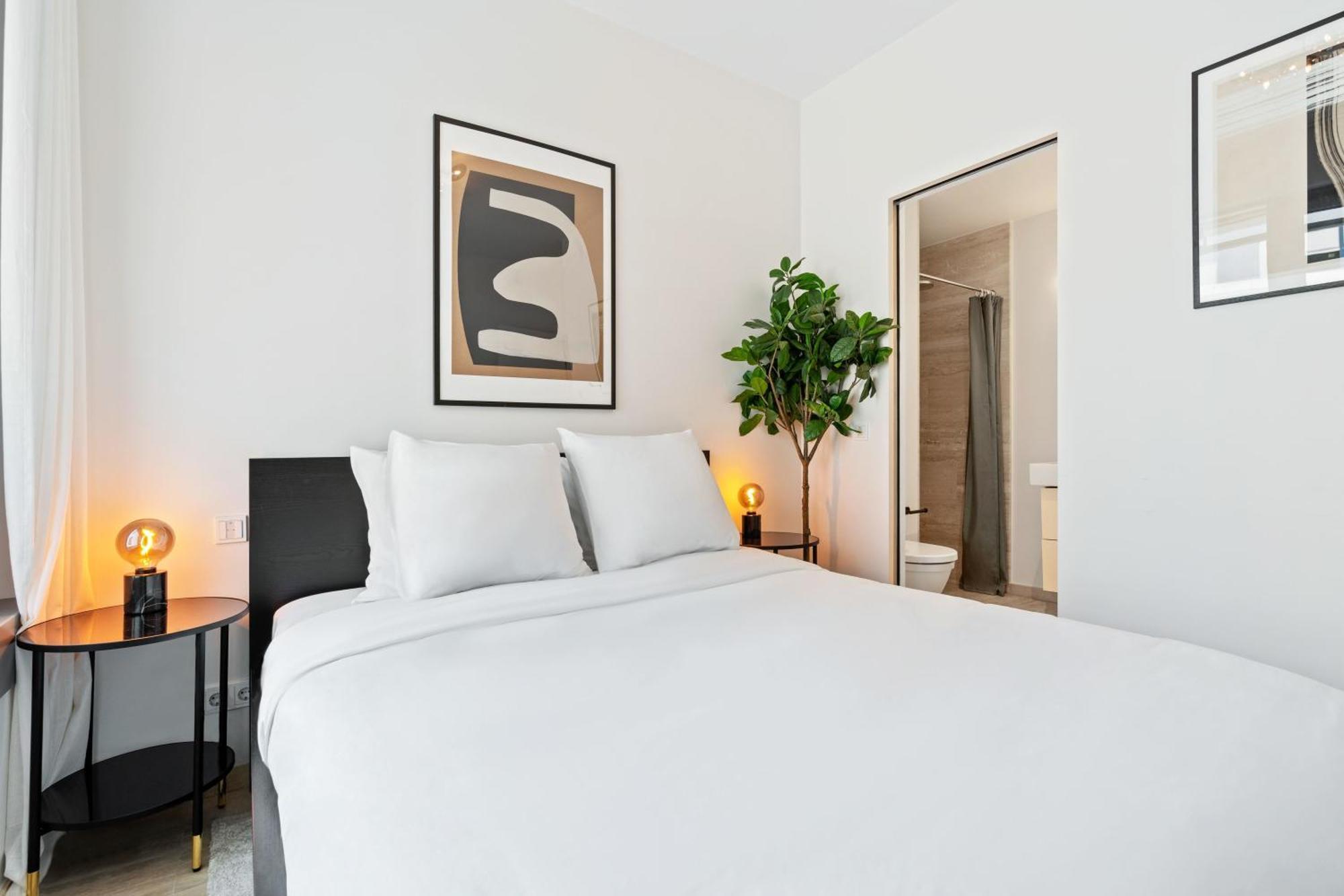Elegant 2Br With Balcony In Heart Of Luxembourg Lejlighed Eksteriør billede