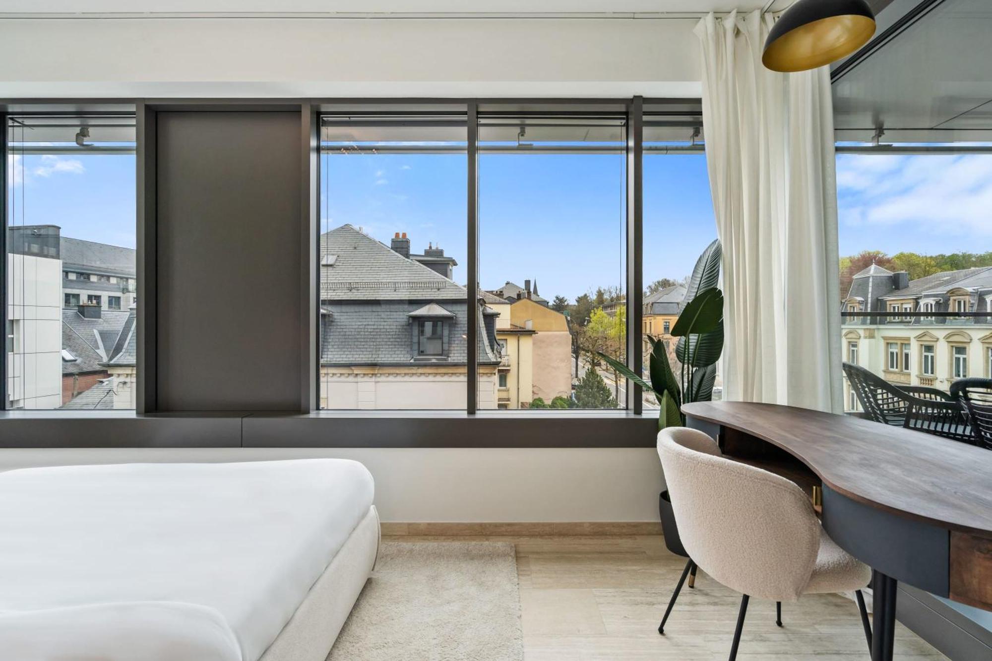 Elegant 2Br With Balcony In Heart Of Luxembourg Lejlighed Eksteriør billede